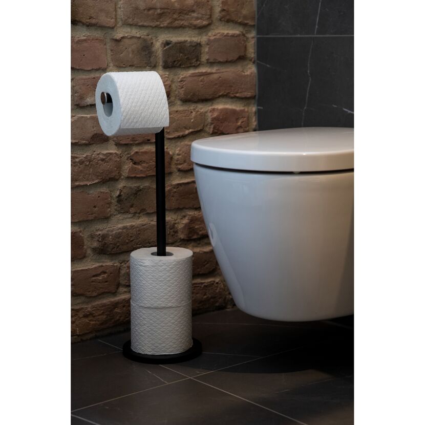 Stehender Toilettenpapierhalter mit Rolle