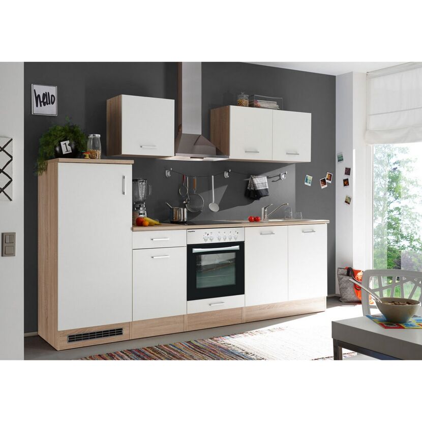 Weiße Einbauküche mit Backofen