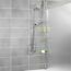 Dusche mit drei Ablageflächen