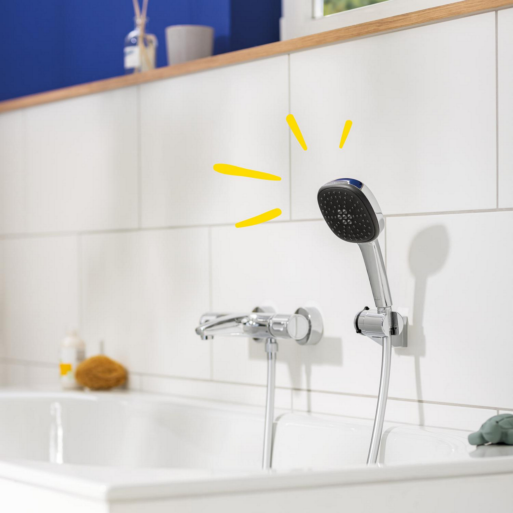 Handbrause 'Vitalio Comfort 110' chrom/schwarz 2 Strahlarten