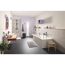 Modernes Badezimmer mit Badewanne