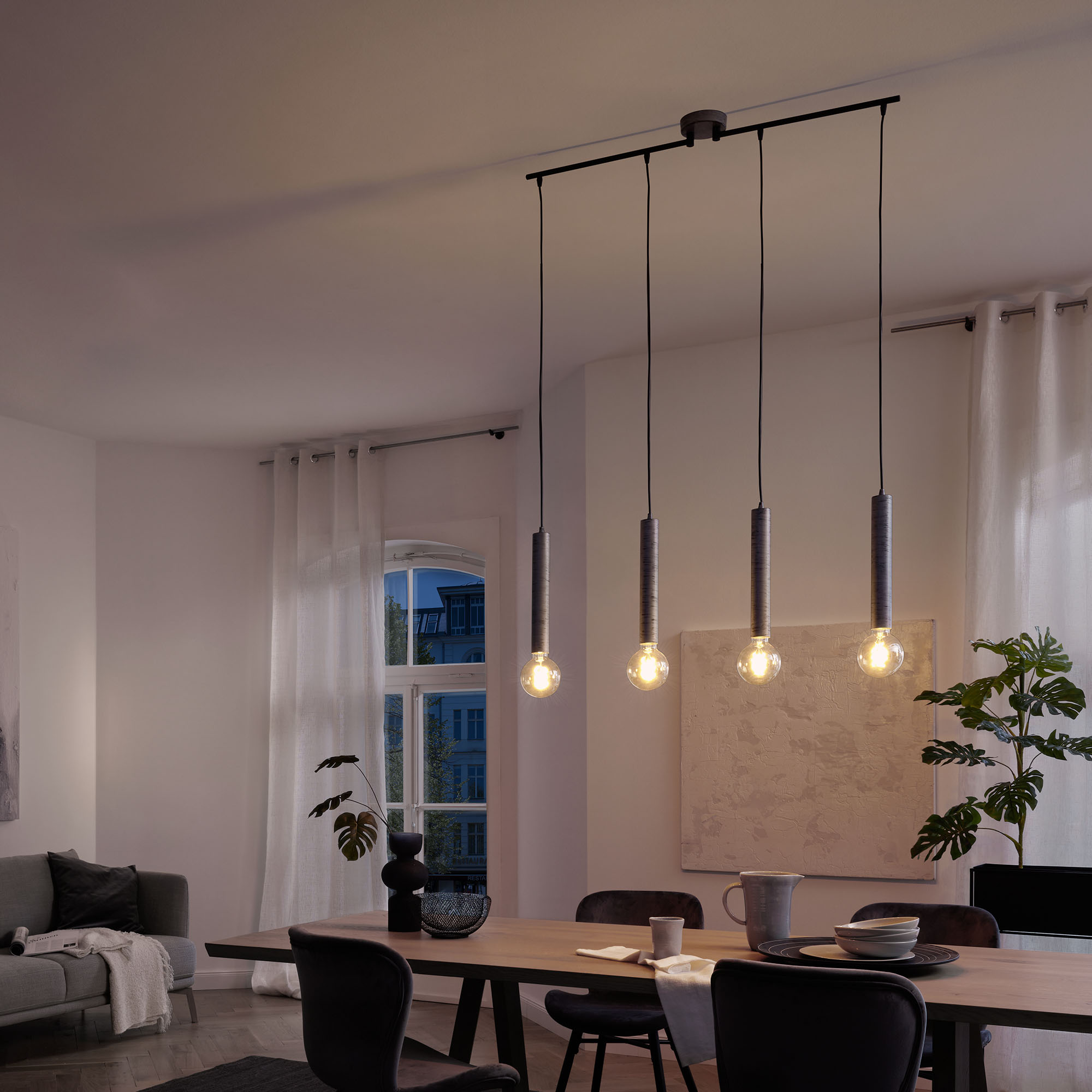 Pendelleuchte 'Longa' silber 60 W