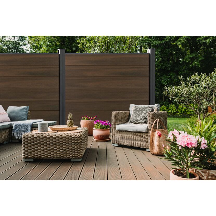 Steckzaun 'Solid Grande' BPC quadratisch Walnussfarben 180 x 180 cm