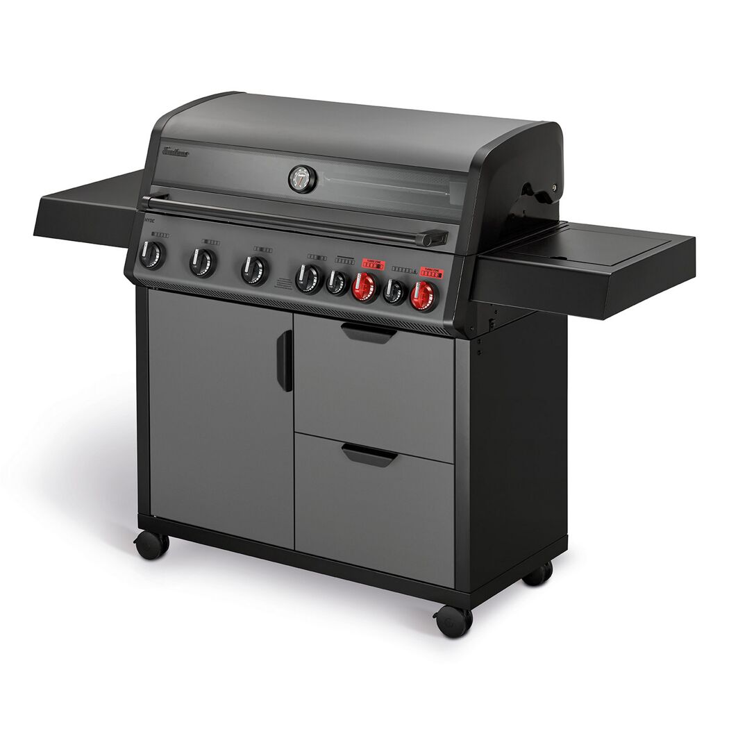 Gasgrill mit sechs Drehreglern