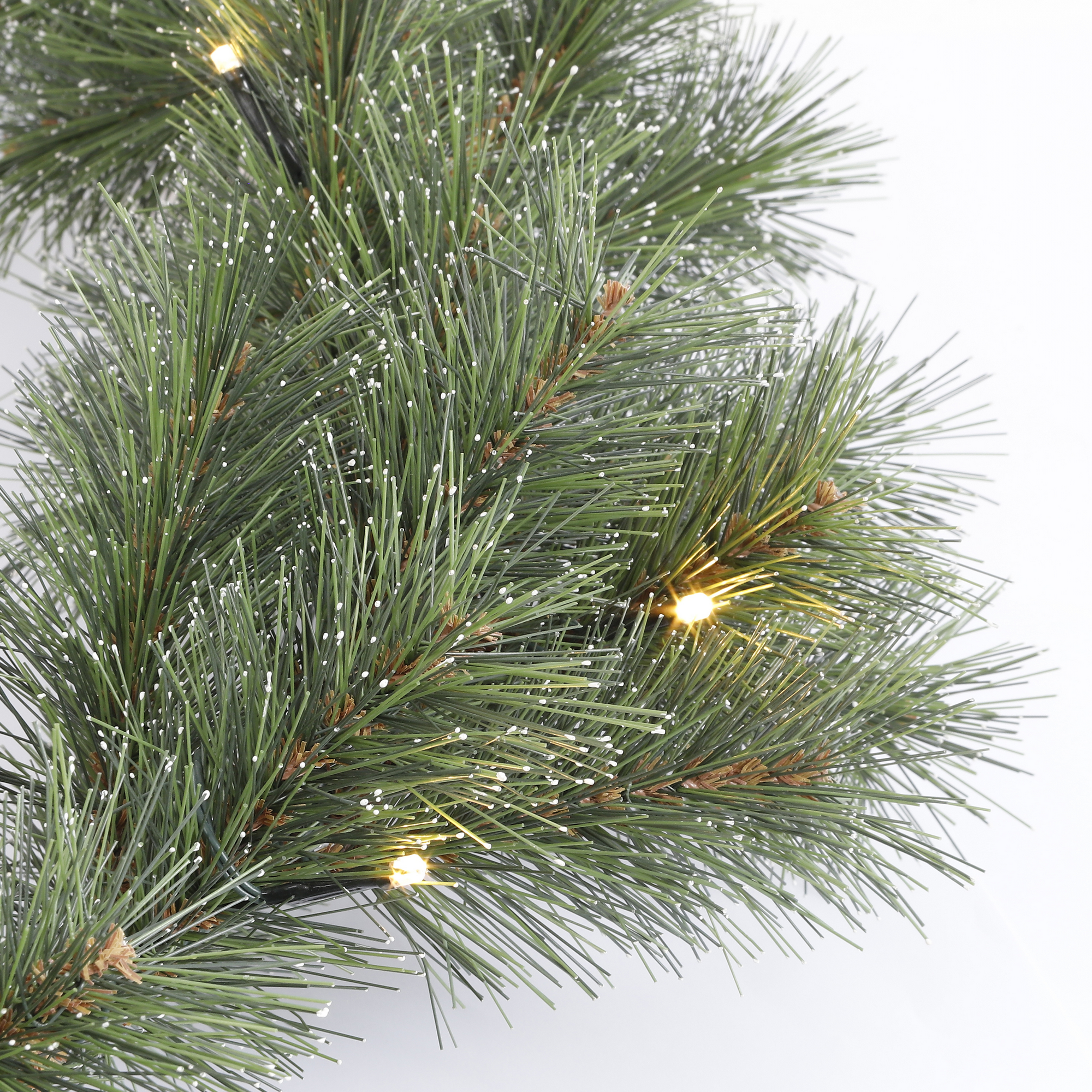 Künstliche Girlande 'Jasper' mit 30 LEDs grün 270 cm