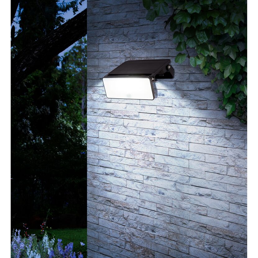 Solar Wandleuchte 'Lagos' schwarz mit Bewegungsmelder 18,4 x 13,9 cm