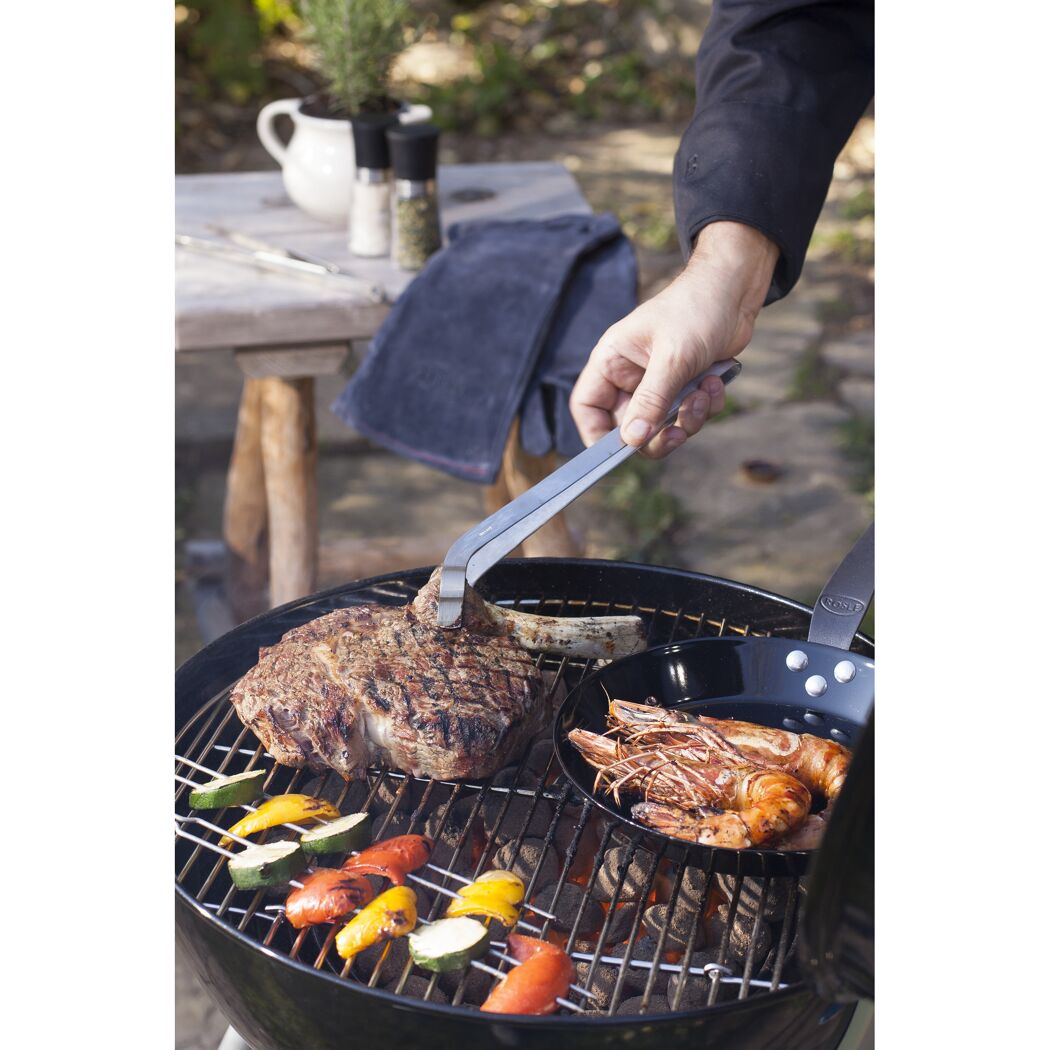 Kugelgrill 'No.1 Sport F50' schwarz Ø 56 x 105 cm