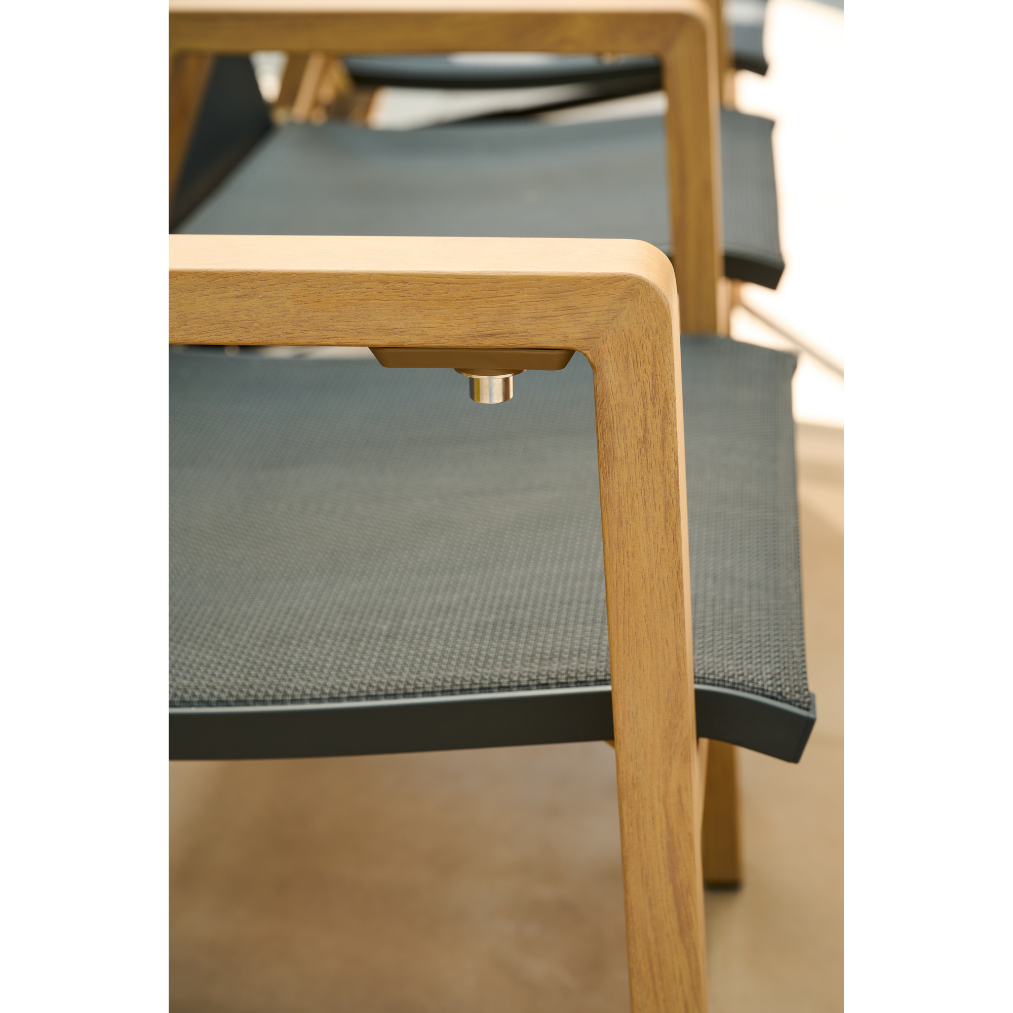 Sessel 'Catania' teakfarben 48 x 111 x 67,5 cm