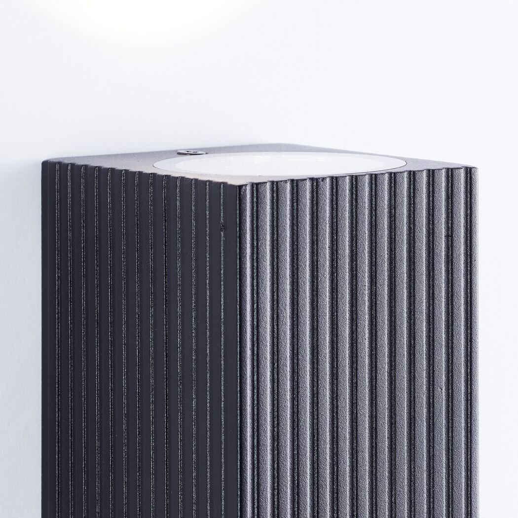 Außenwandleuchte 'Jelani' IP 44 6,9 x 7,8 x 16,5 cm