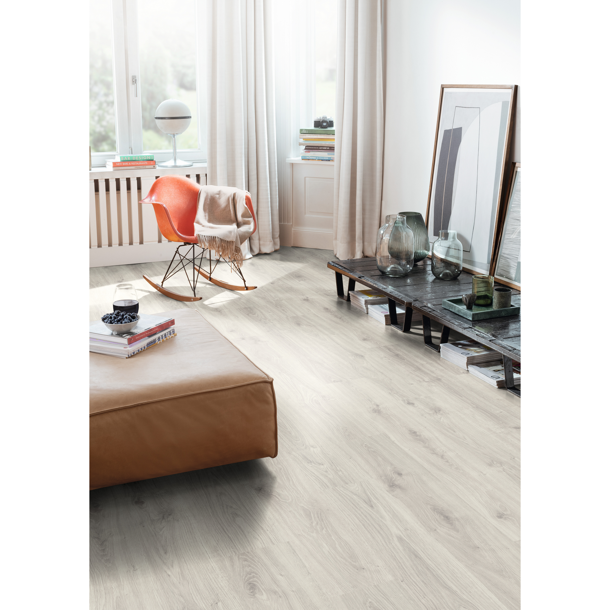 Laminat 'NatureSense' EL2023 Zermatt Eiche hell 7 mm