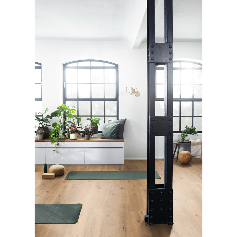 Laminat 'NatureSense' EL2067 Wildeiche natur 7 mm
