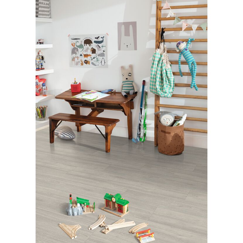 Laminat 'NatureSense' EL1094 Charlotte Eiche hellgrau 7 mm