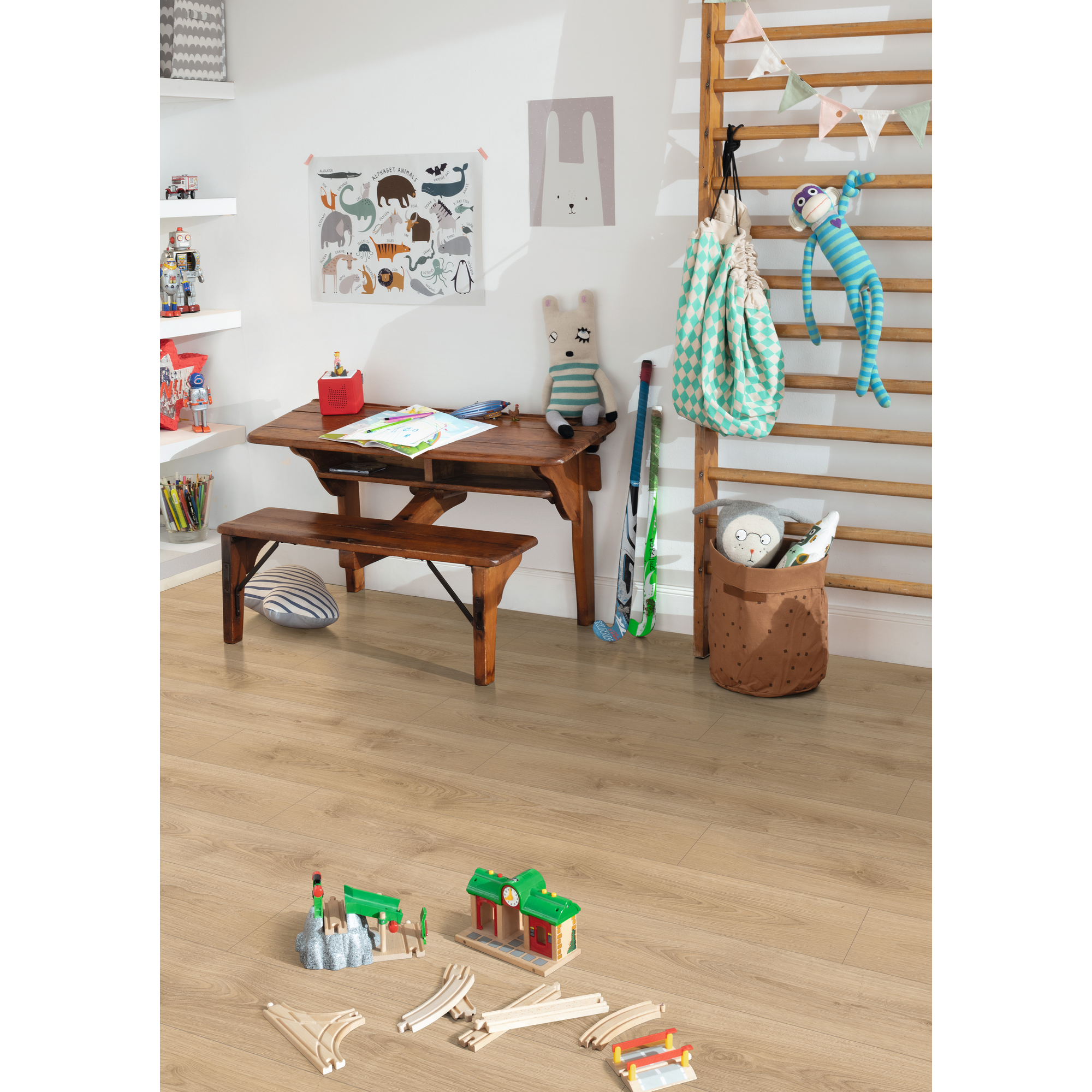 Laminat 'NatureSense' EL2157 Nord Eiche sand 8 mm