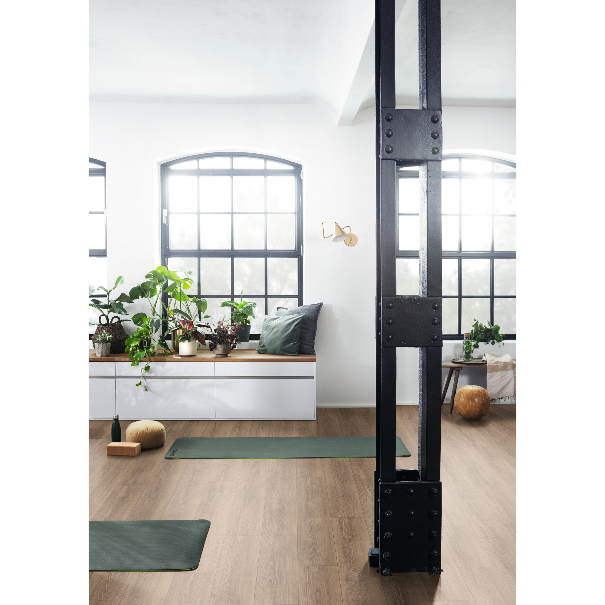 Laminat 'NatureSense' EL2163 Newport Eiche braun 8 mm