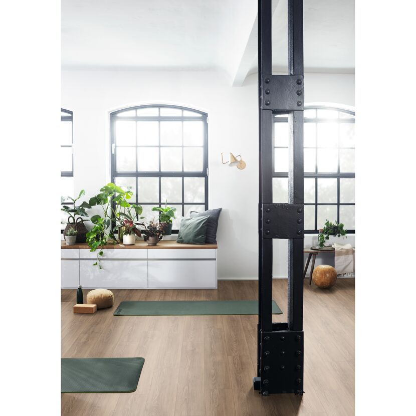 Laminat 'NatureSense' EL2163 Newport Eiche braun 8 mm