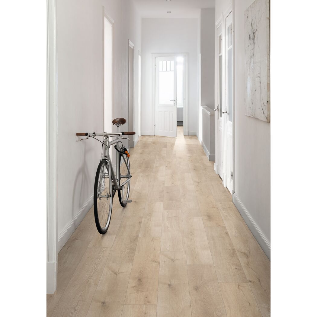 Laminat 'NatureSense Aqua' EL2952 Lausanne Eiche hell 10 mm
