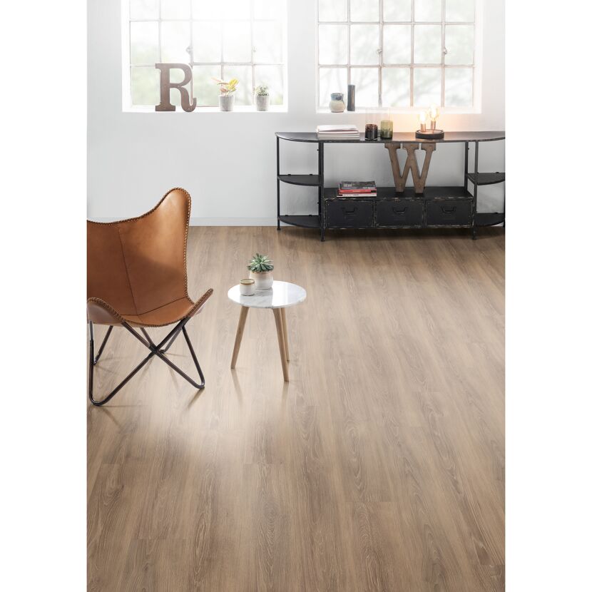 Designboden 'Aquadura+' EDF197 Capri Eiche braun 7,5 mm