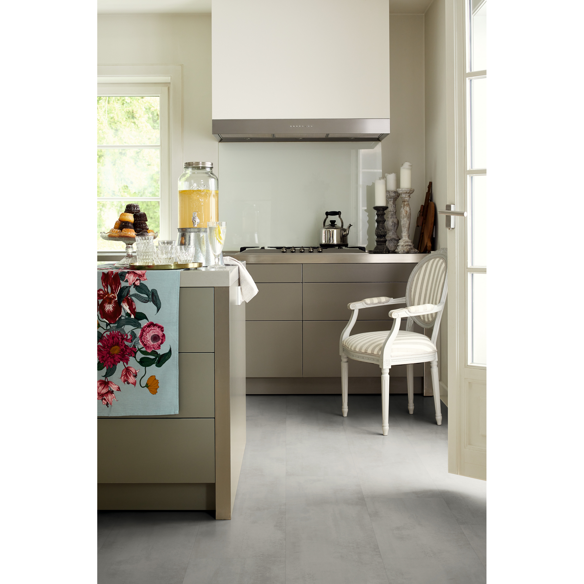 Hybridboden 'Aquadura+' EDF810 Chromix silber 7,5 mm