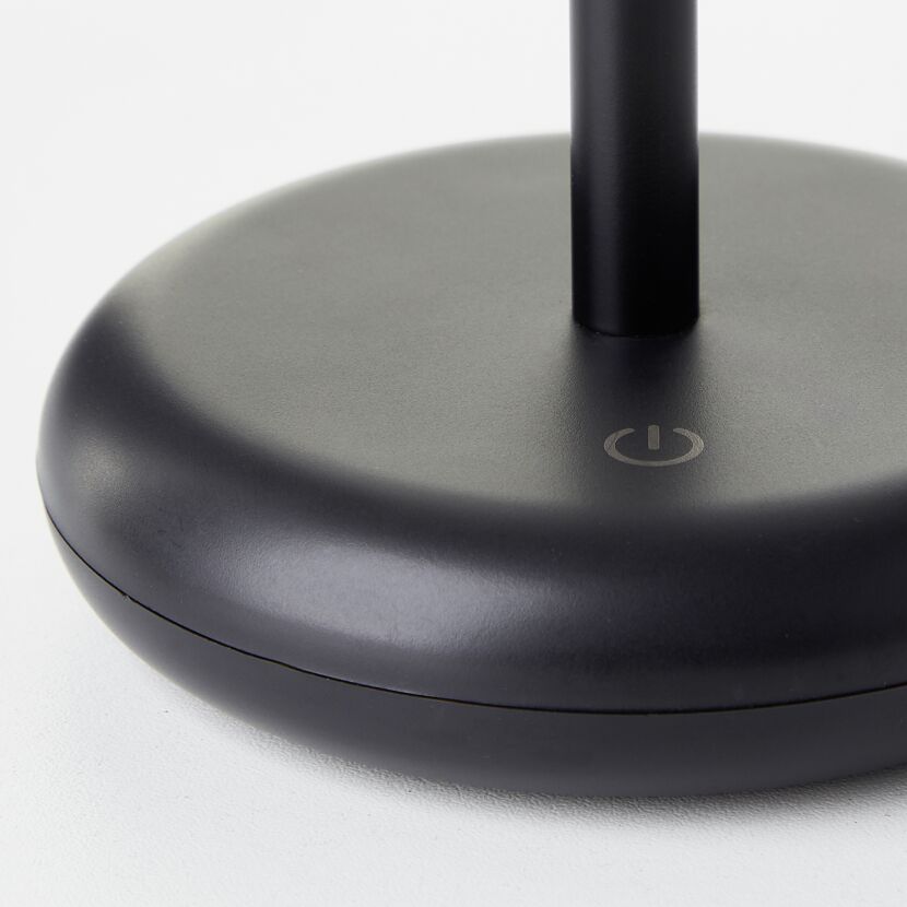 Akku-Tischlampe 'Nevio' 2 W warmweiß schwarz