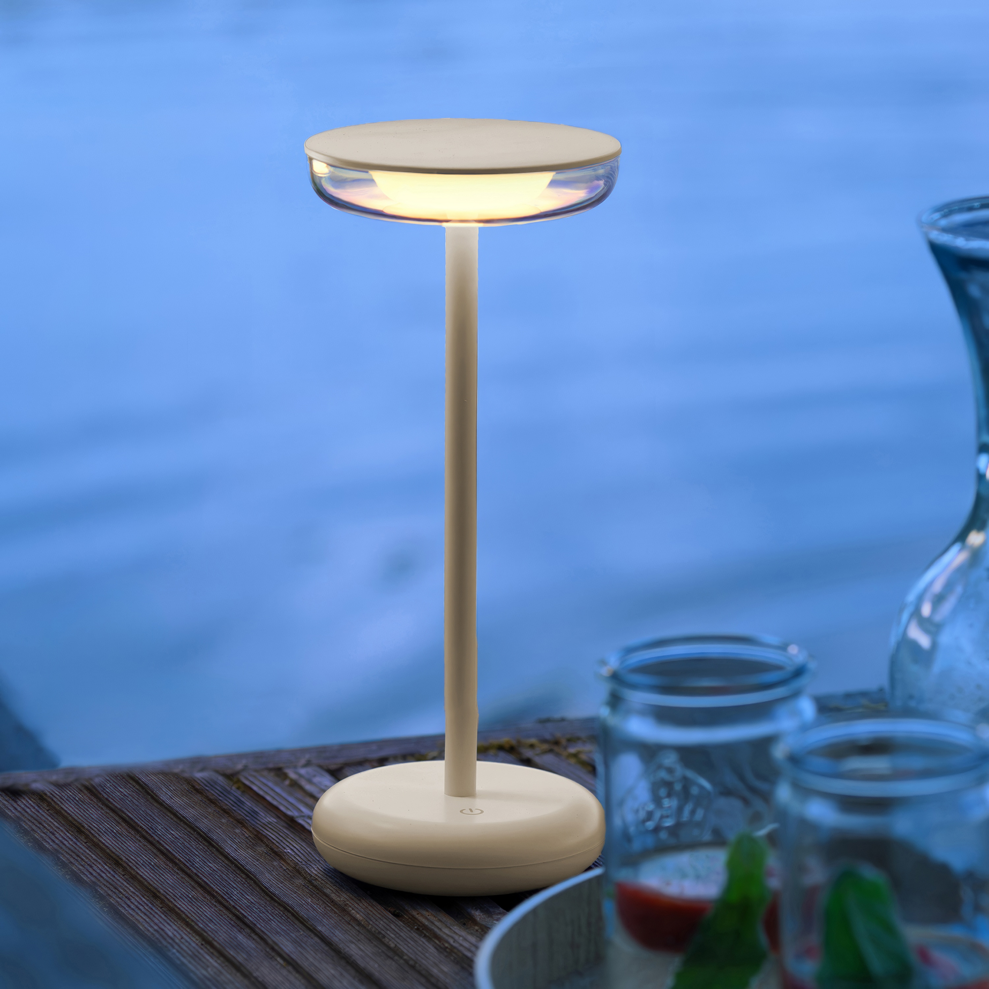 Akku-Tischlampe 'Nevio' 2 W warmweiß taupe