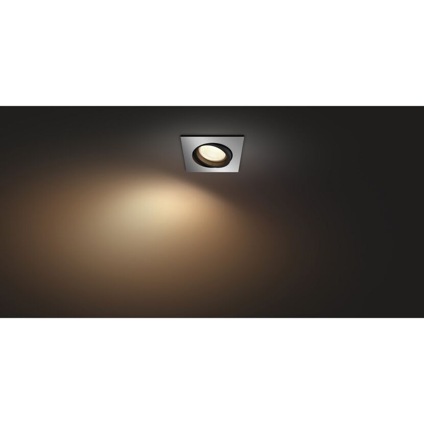 LED-Einbauspot 'Hue' Aluminium eckig leuchtet.