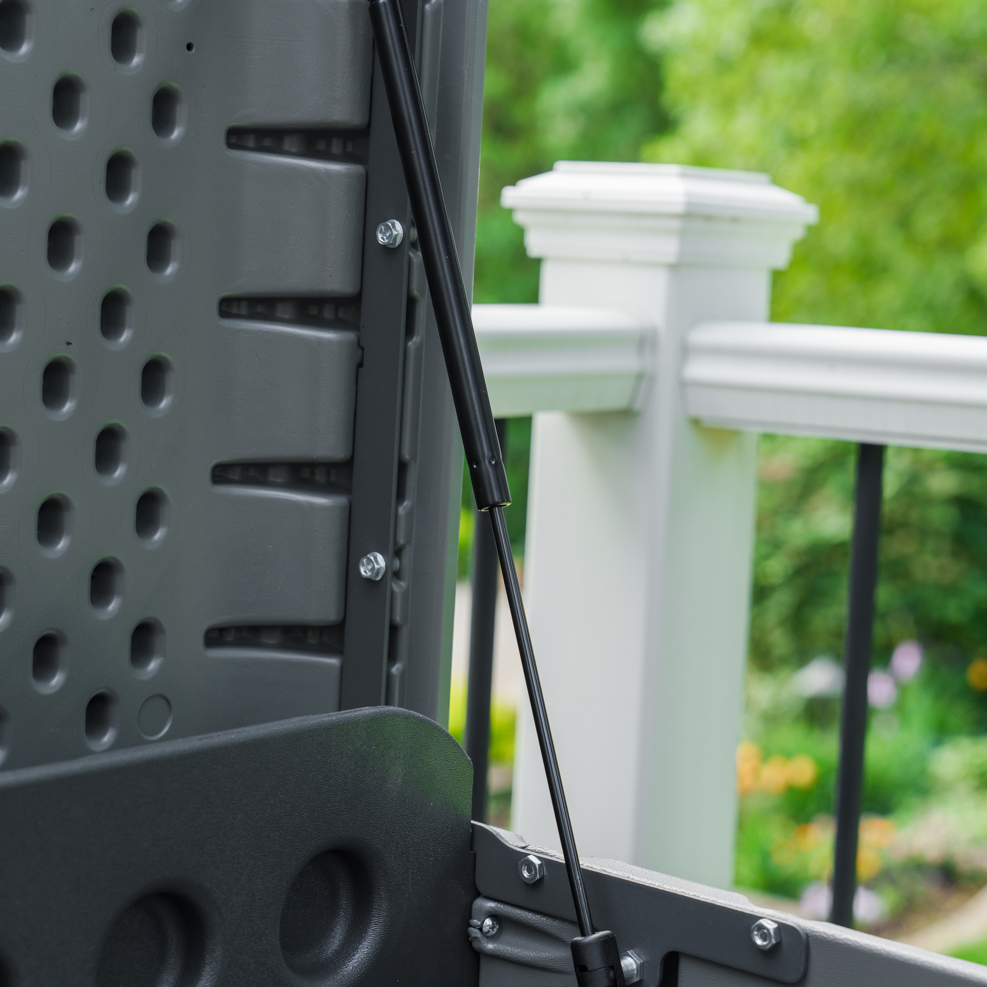 Kissenbox 'Space' Hart-Polyethylen grau 146,7 x 77,2 x 72,4 cm