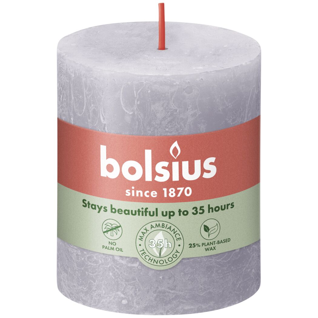 Bolsius Stumpenkerze 'Rustik' lavendelfarben mit Label