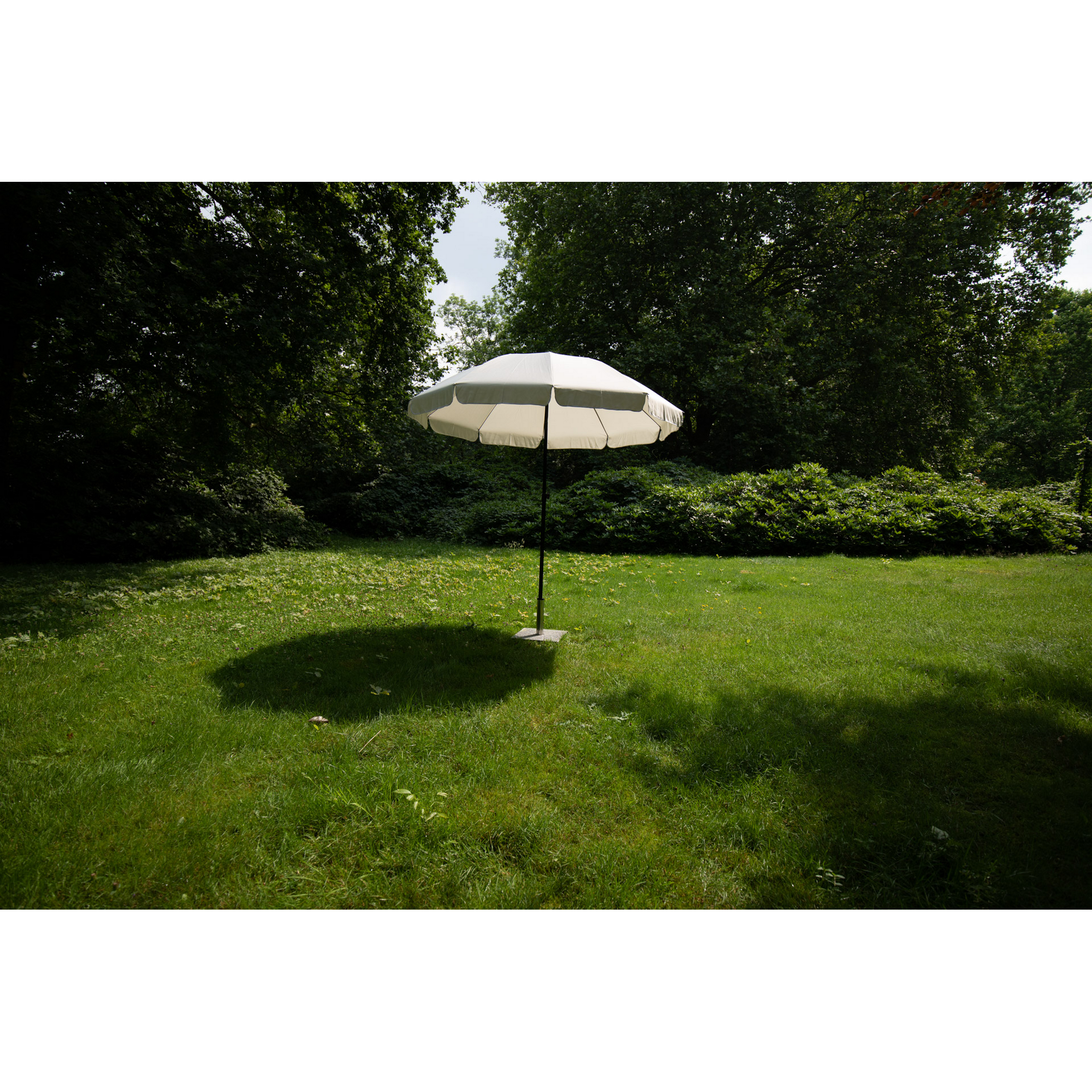 Sonnenschirm 'Solaris' anthrazit/naturfarben Ø 240 cm