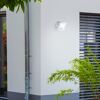 Solar-Außenwandleuchte 'Luton' mit Bewegungssensor 540 lm neutralweiß IP 65 12 x 5,4 x 13 cm
