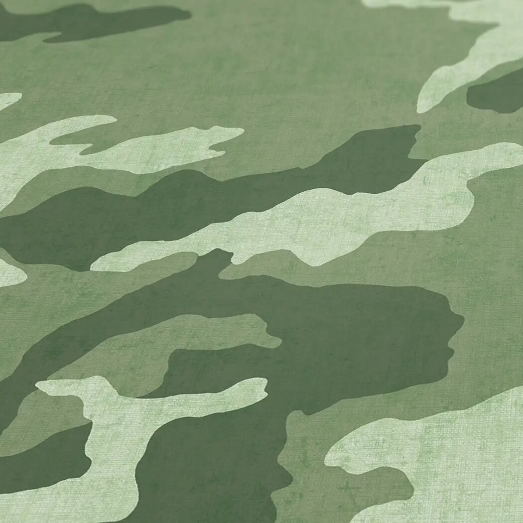 Vliestapete 'Lilly & Luis' Camouflage grün 0,53 x 10,05 m