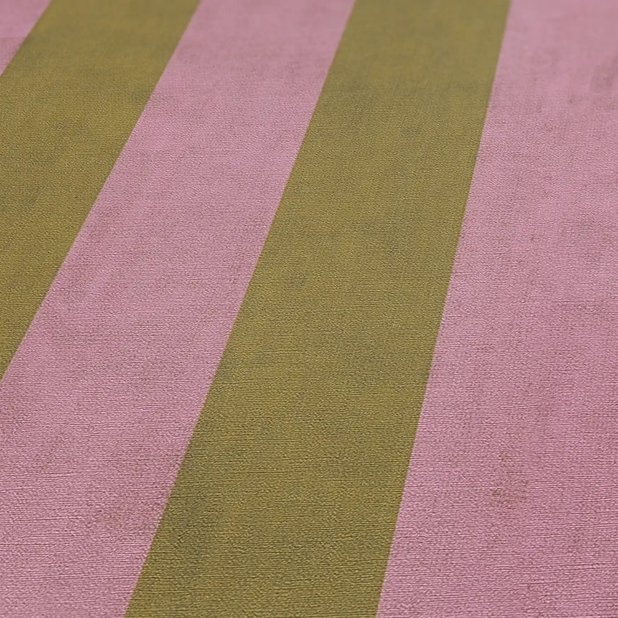 Vliestapete 'Anna d'Andrea' Streifen pink 0,53 x 10,05 m