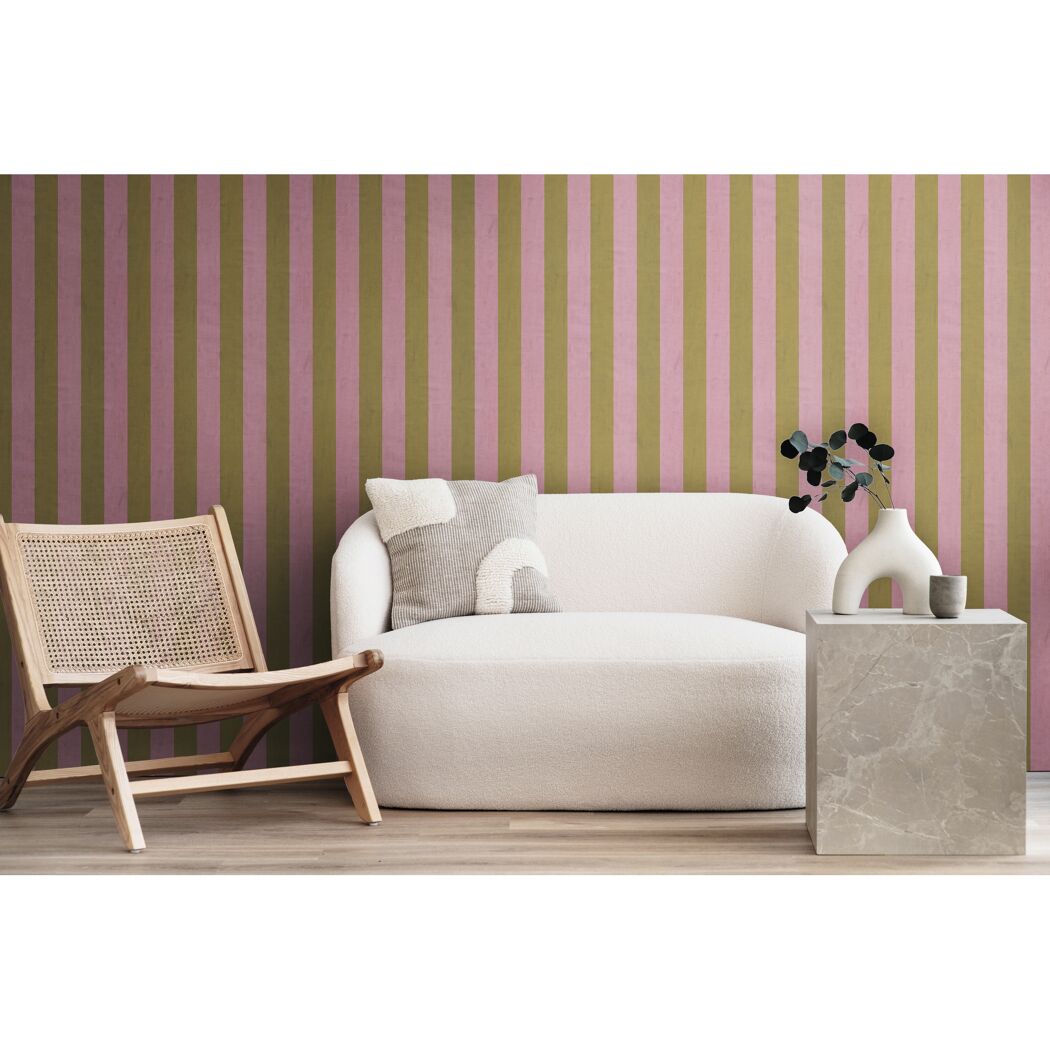 Vliestapete 'Anna d'Andrea' Streifen pink 0,53 x 10,05 m