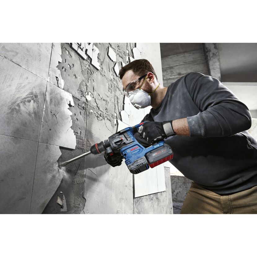 Akku-Bohrhammer mit ONECHUCK 'GBH 18V-22 X Professional' mit L-BOXX