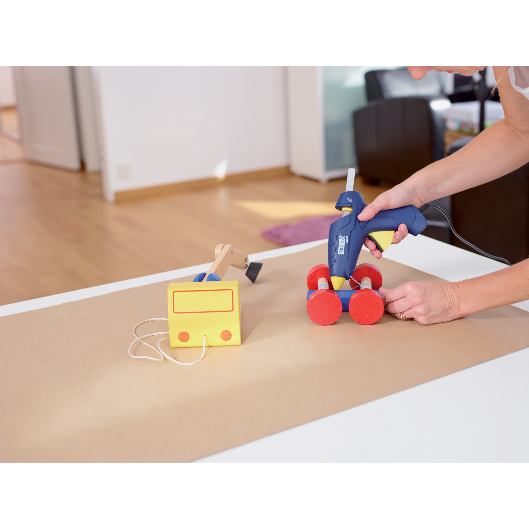 Klebepistole  EG212 mit 24 Klebesticks