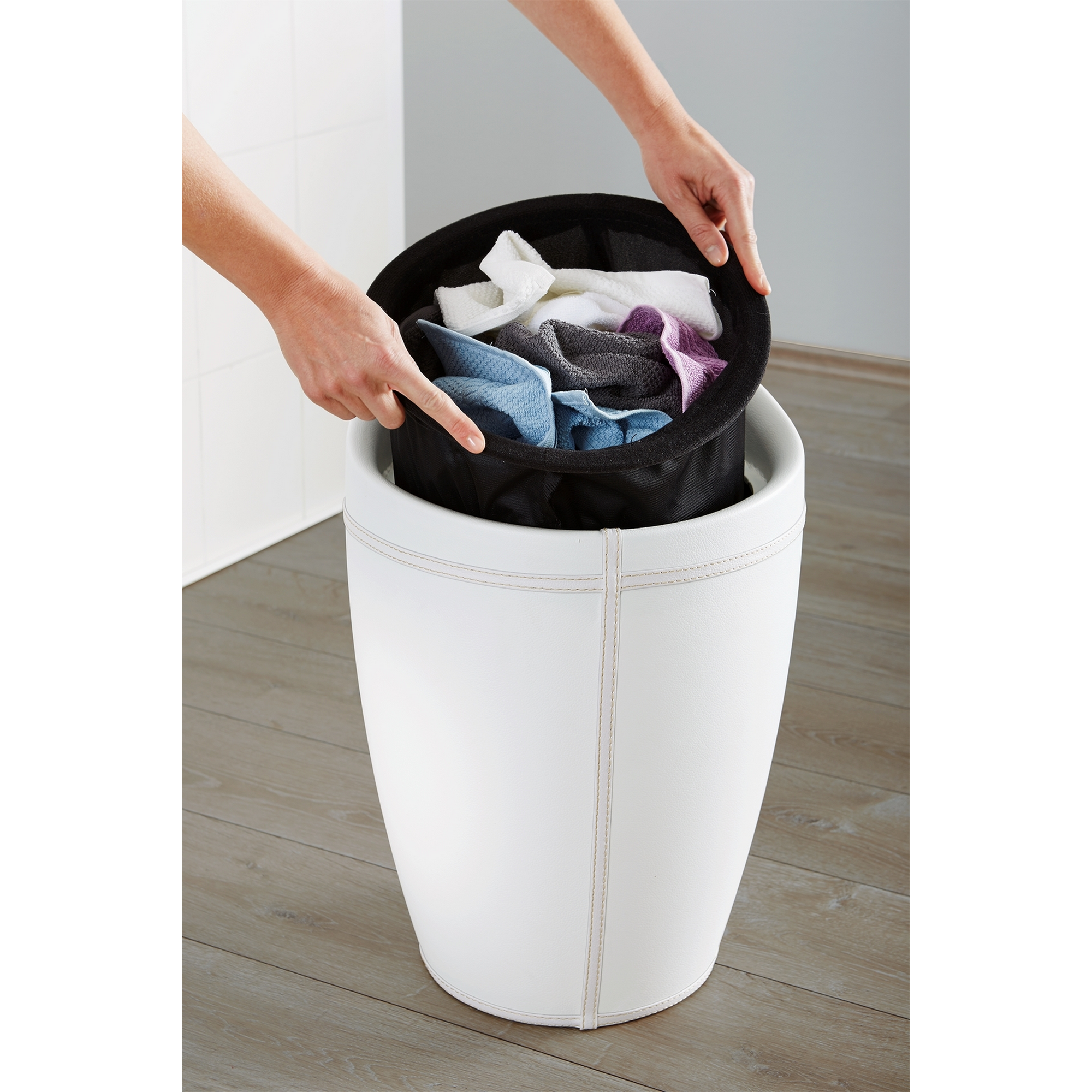 Badhocker mit Wäschesack 'Candy' weiß Ø 36 x 50,5 cm