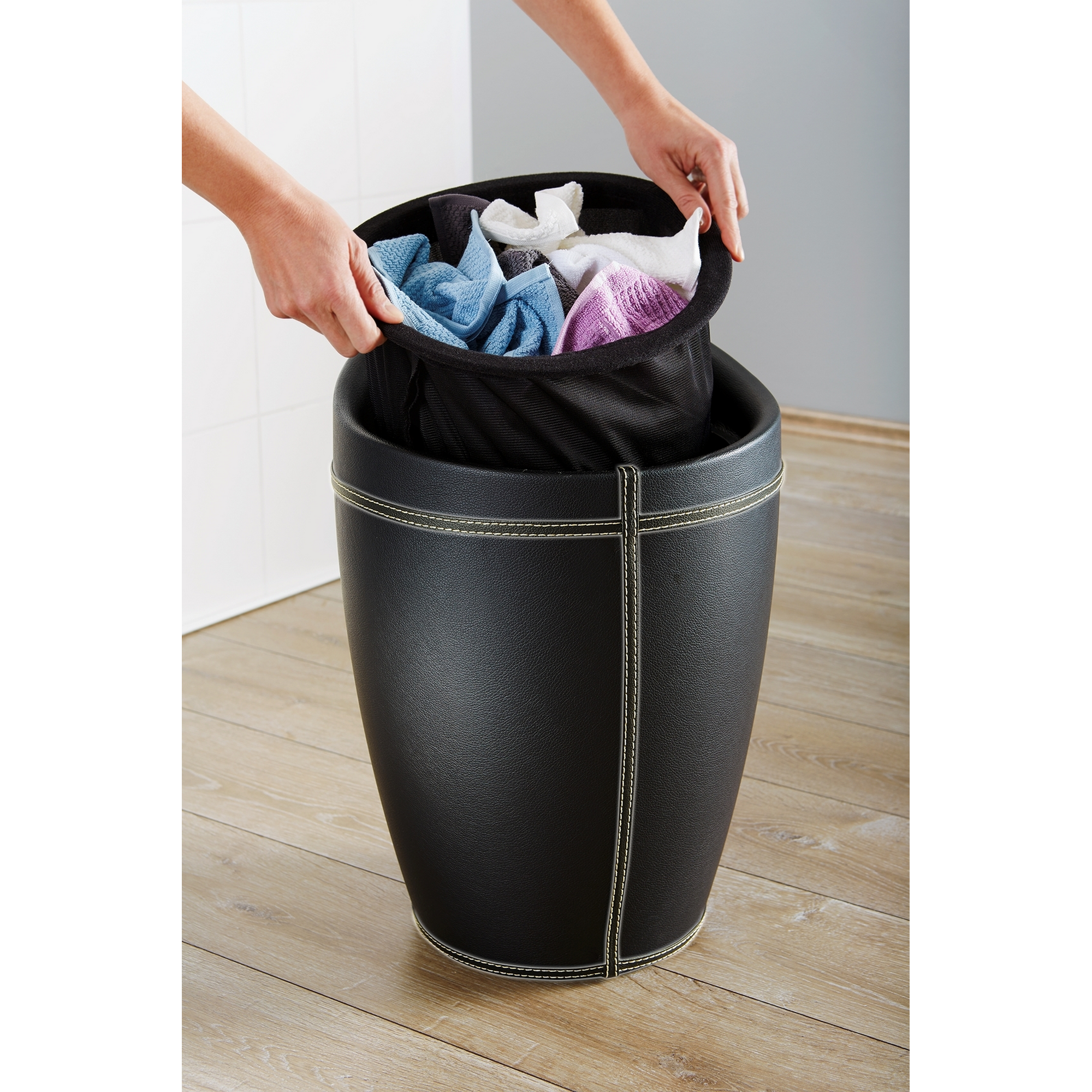 Badhocker mit Wäschesack 'Candy' schwarz Ø 36 x 50,5 cm