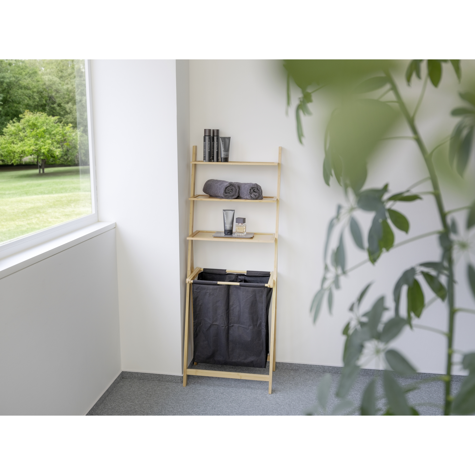 Leiterregal mit Wäschesammler 'Ecori' 57 x 152 x 36 cm
