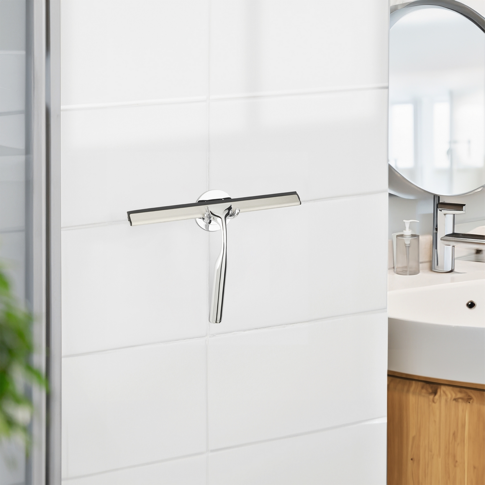 Duschabzieher 'Terni' chromfarben 24,5 x 18 x 3,5 cm