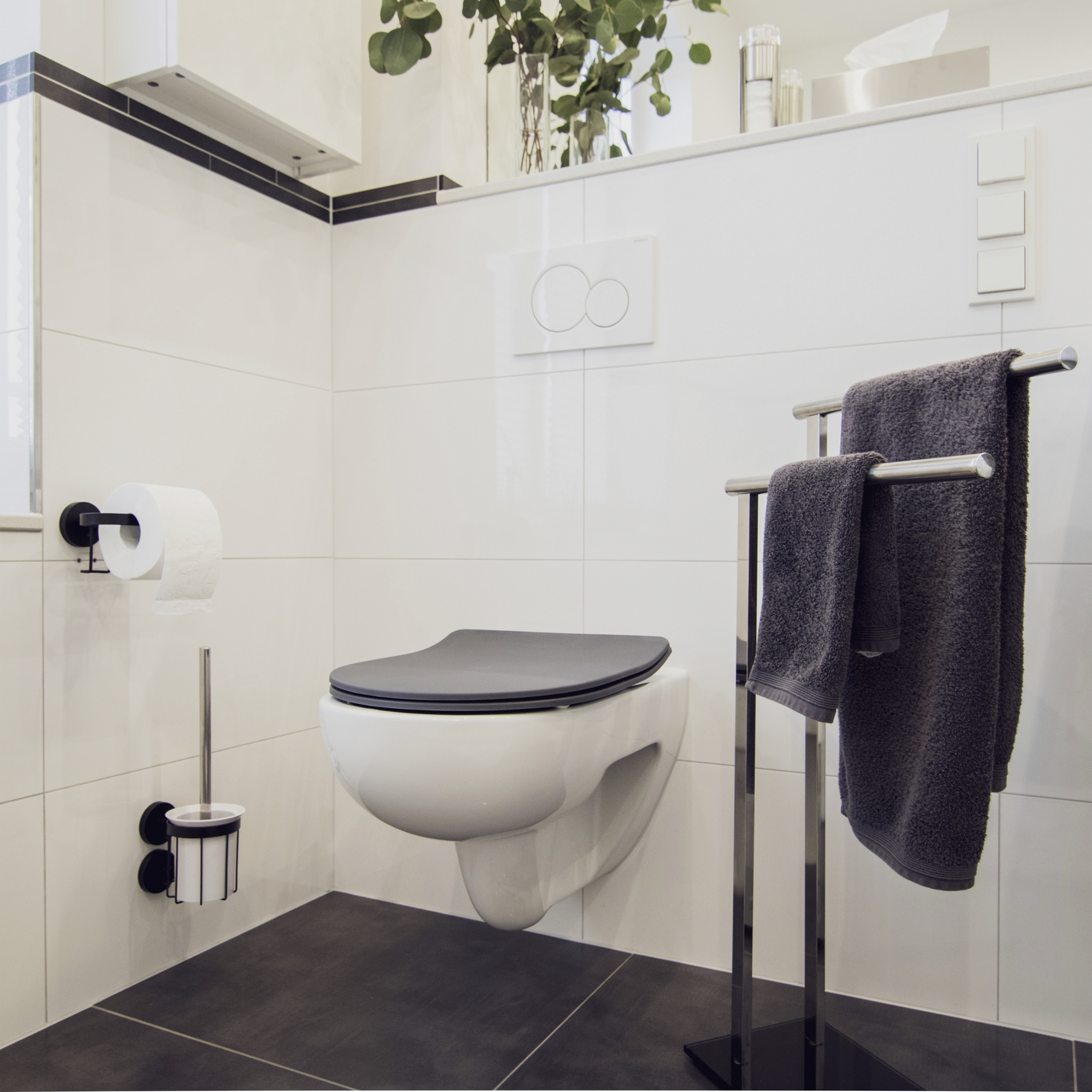 WC-Sitz 'Sedilo' mit Absenkautomatik grau Duroplast