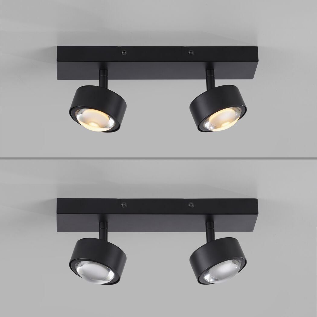 Zwei schwarze LED-Spots 'Kulu', ein Spot beleuchtet.
