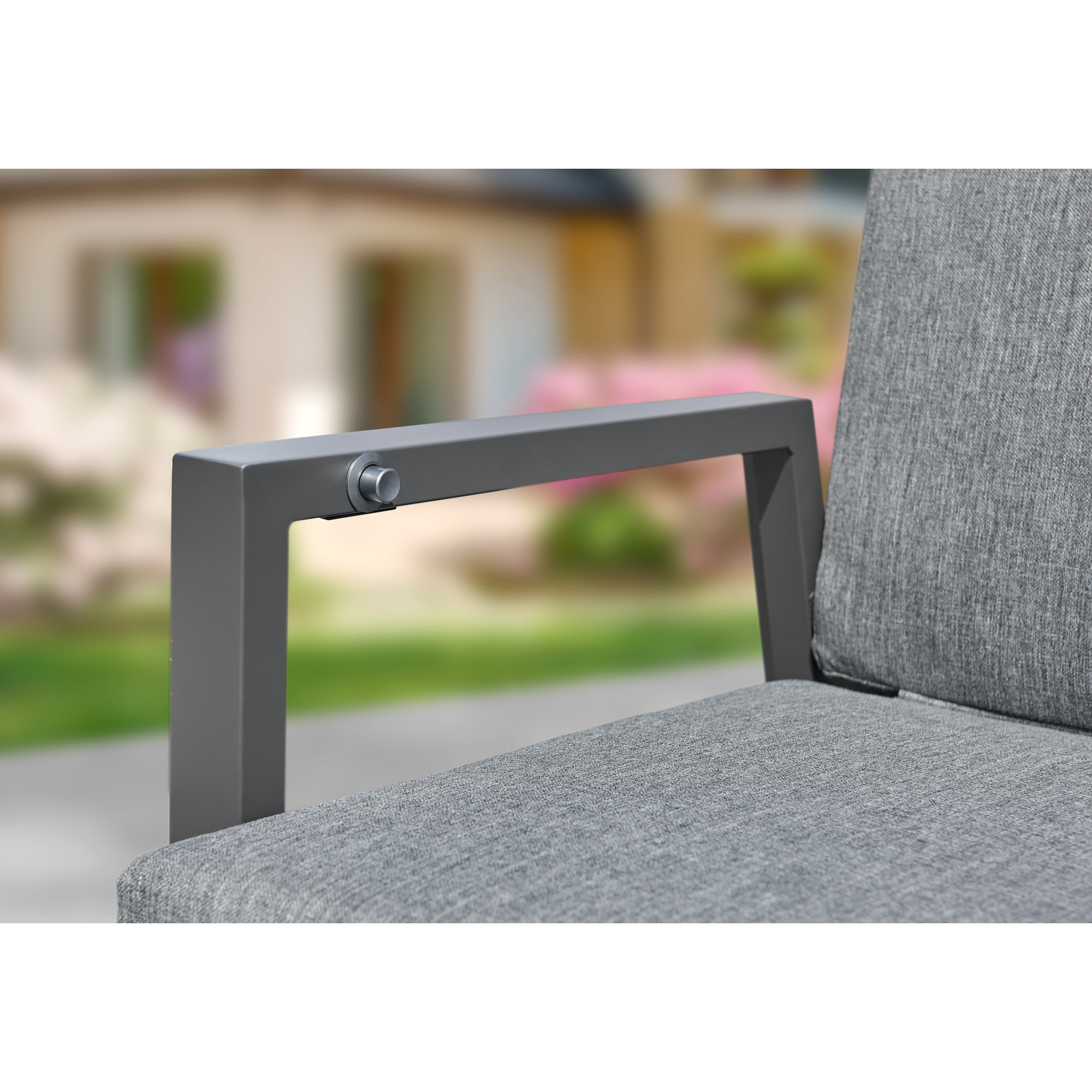 Gartenstuhl mit Hocker 'Romina' schwarz 59 x 105 x 70 cm