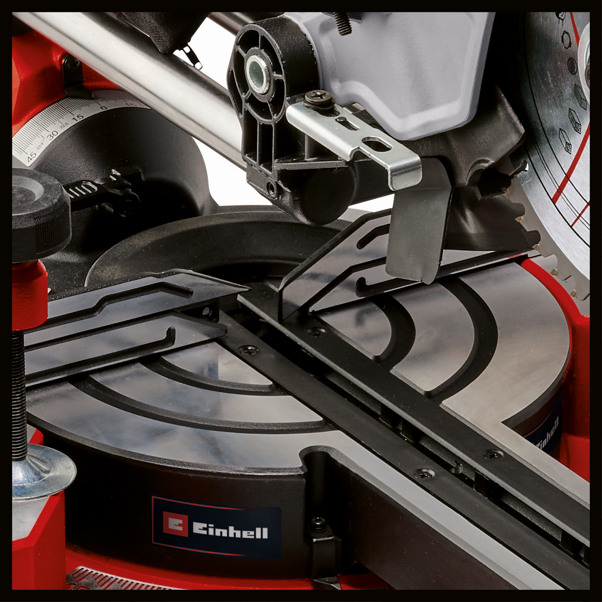 Kapp-, Zug- und Gehrungssäge 'TE-SM 8 L Dual' 1500 W