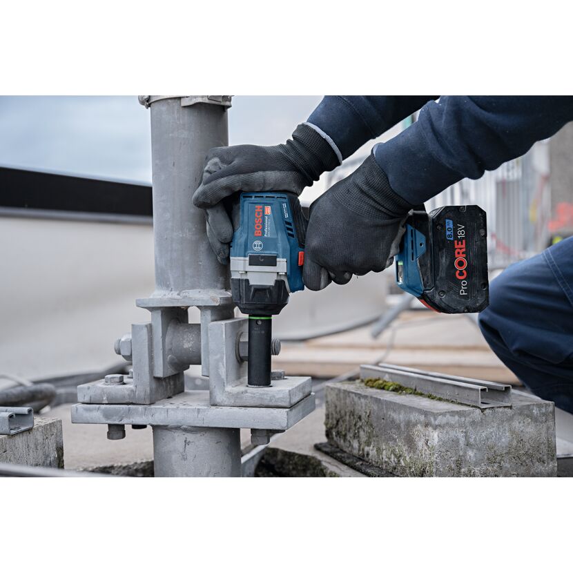 Akku-Drehschlagschrauber 'GDS 18V-750 C Professional' mit L-BOXX