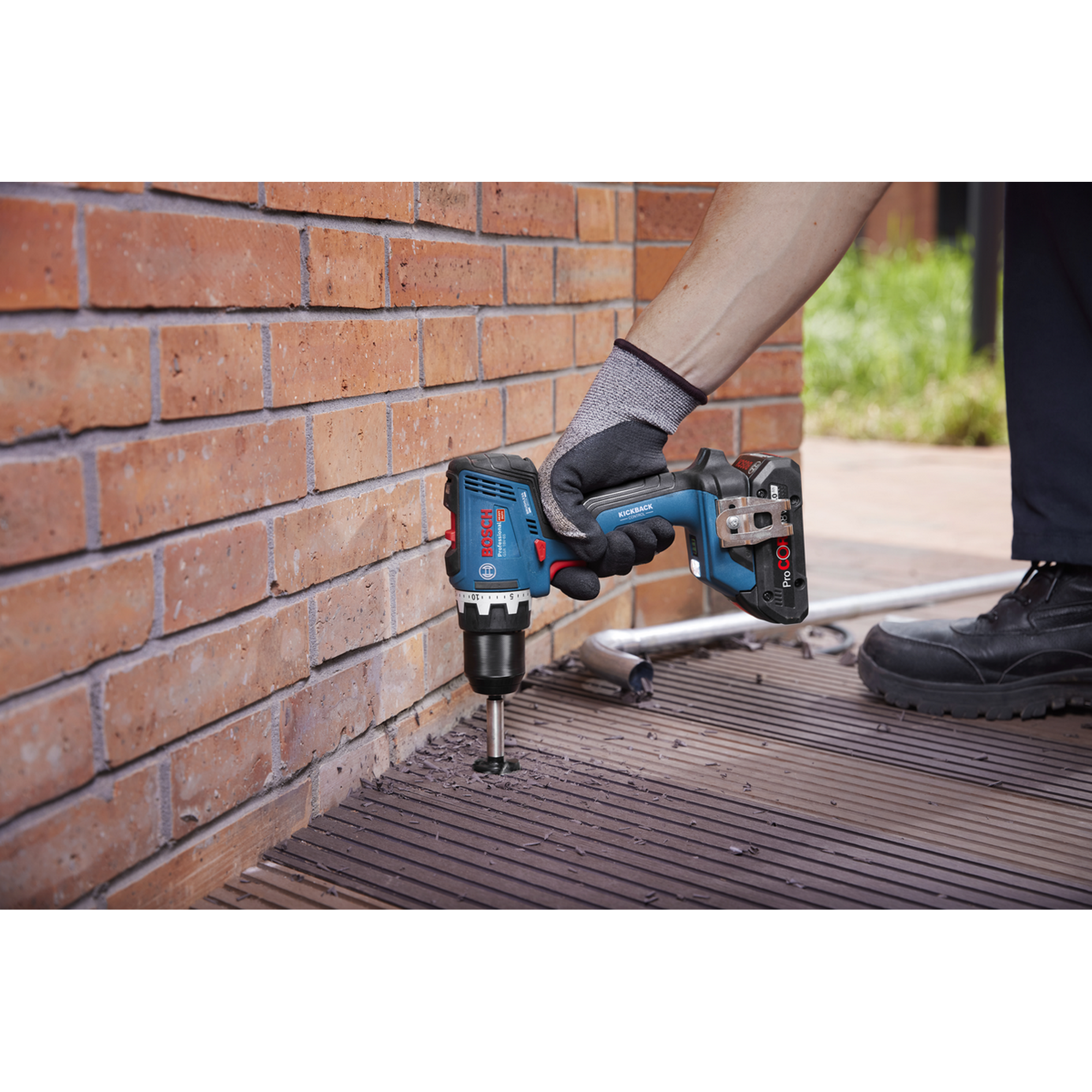 Akku-Bohrschrauber GSR 18V-65 Professional mit Schnellladegerät GAL 18V-40 Professional, 2 x Akku GBA 18V 5.0Ah in L-BOXX