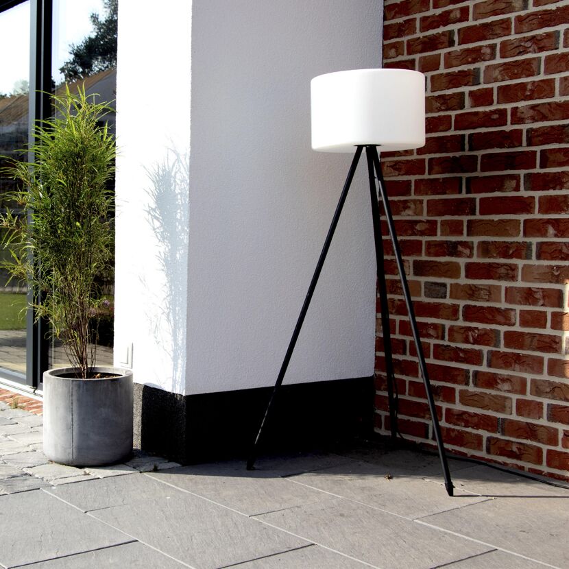 Outdoor LED-Stehleuchte 'Khaya' schwarz 143 cm