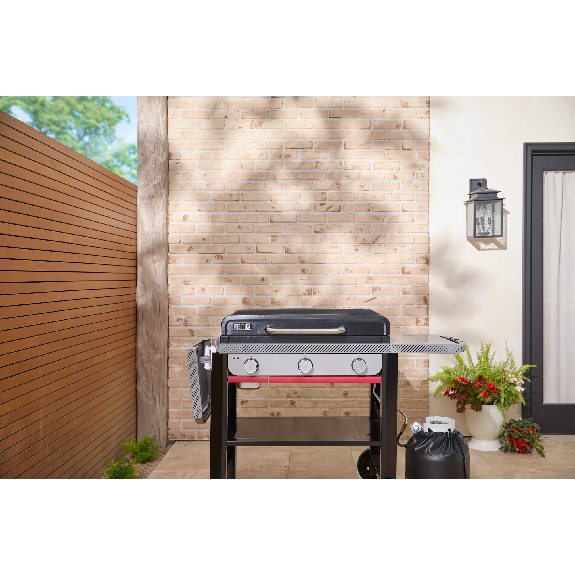 Gasgrill 'Slate GPD 71 cm Premium Plancha' schwarz