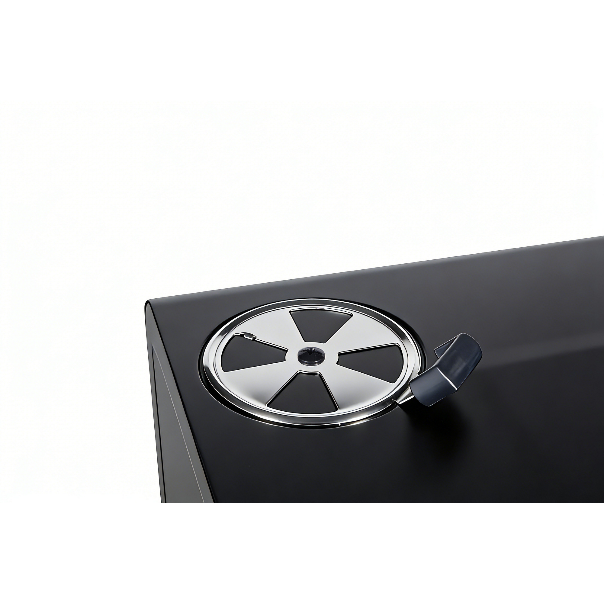 Holzkohlegrill 'Ontario II' schwarz 100 x 105 x 47 cm