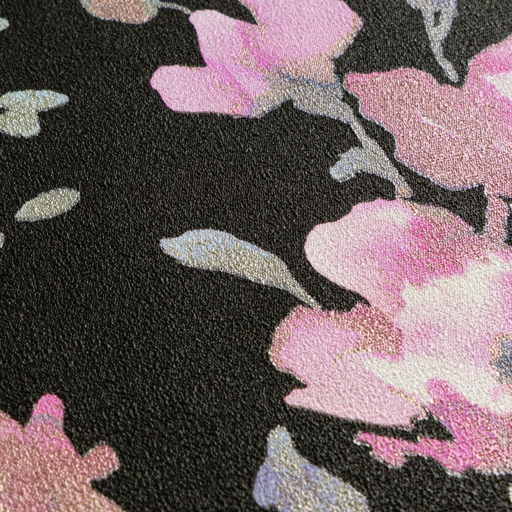 Vliestapete 'CosmoLiving by Cosmopolitan' Blüten schwarz 10,05 x 0,53 m