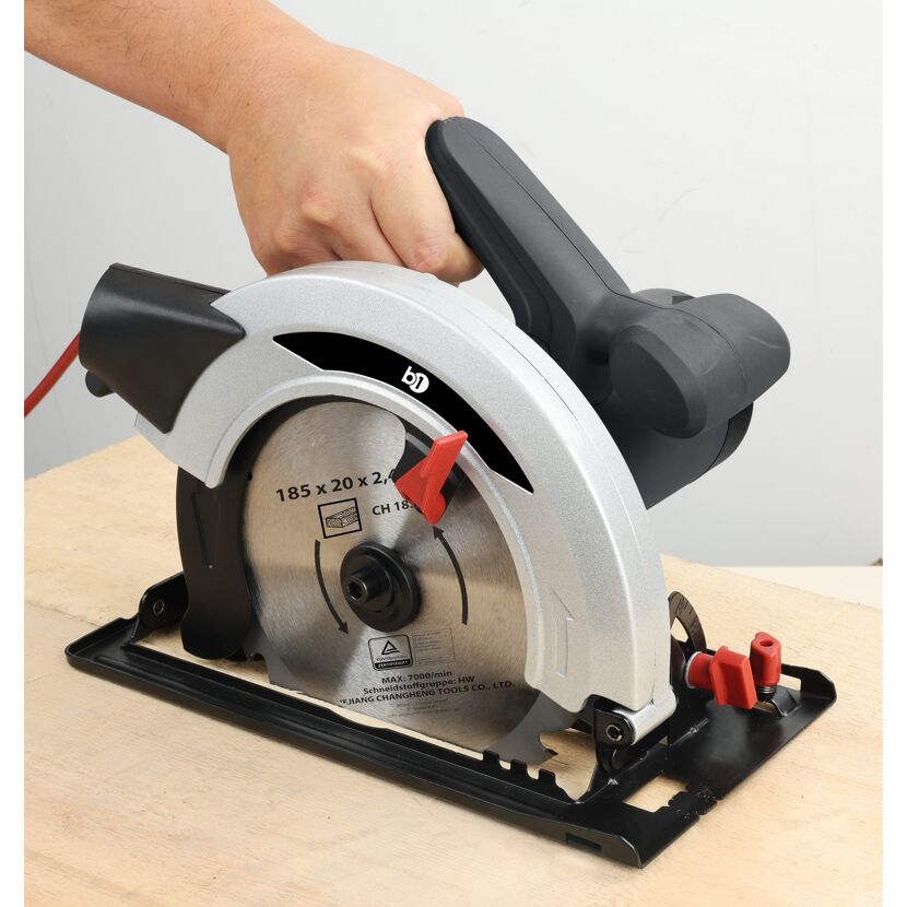 Kreissäge 1300 W.