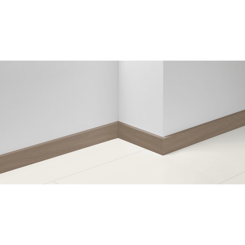 Sockelleiste 'SL 18' Eiche E030 2200 x 19,5 x 70 mm